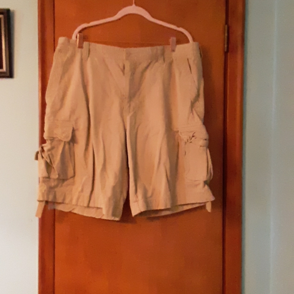 Mens cargo shorts